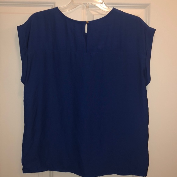 blue blouse - Picture 3 of 5